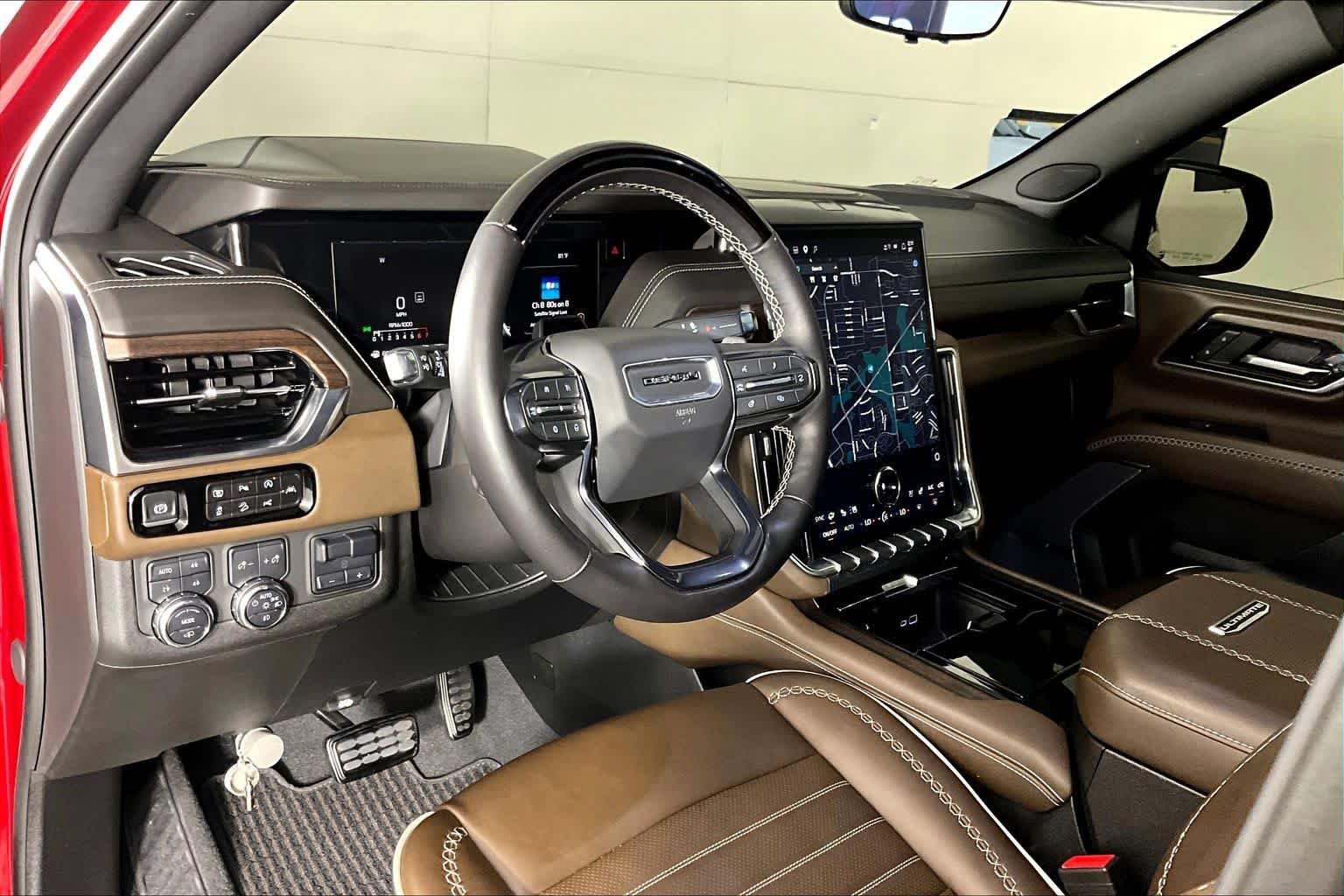 2025 GMC Yukon XL Denali Ultimate - Photo 17