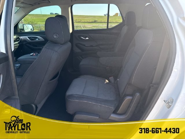 Used 2019 SUMMIT WHITE Chevrolet LT Cloth image 26