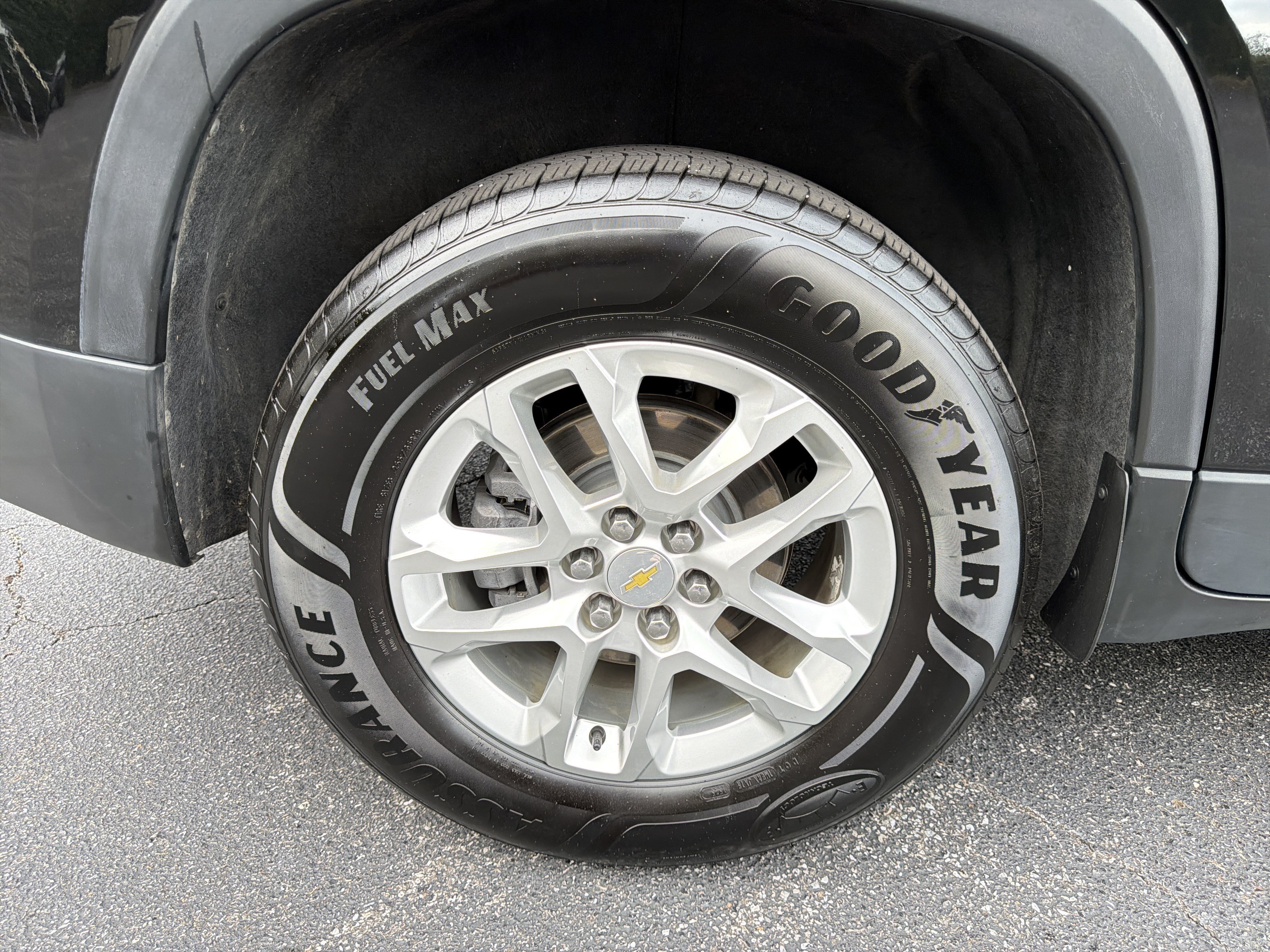 Used 2022 Mosaic Black Metallic Chevrolet 1FL image 18
