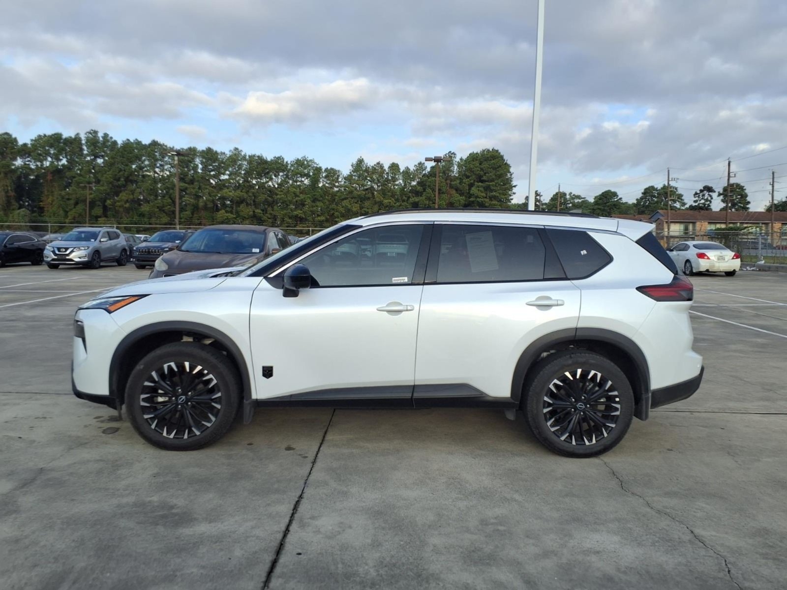 2026 Nissan Rogue photo 11 of 28