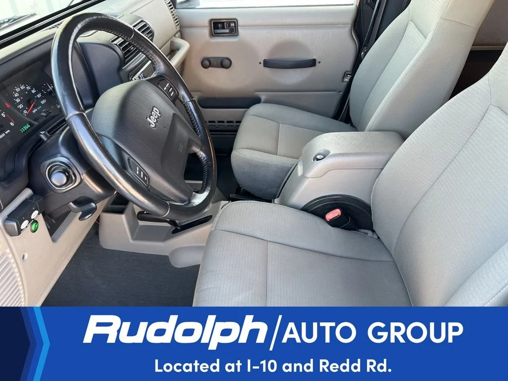 Used 2006 Light Khaki Metallic Jeep Unlimited Rubicon image 14
