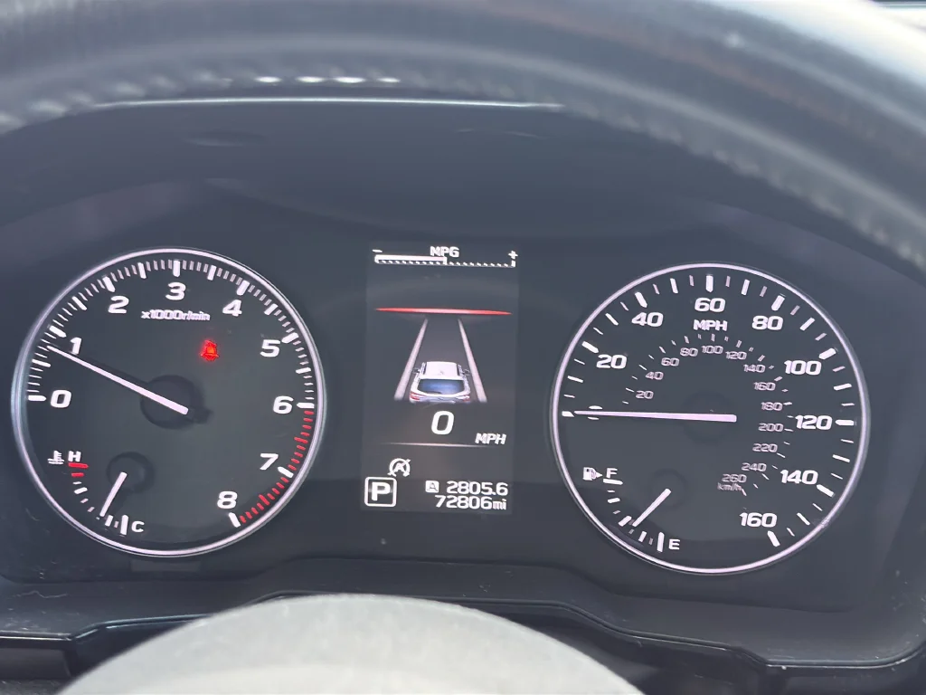 Used 2020 Gray Subaru Premium image 12