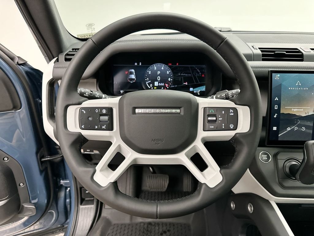 New 2026 Tasman Blue Land Rover X-Dynamic SE image 15
