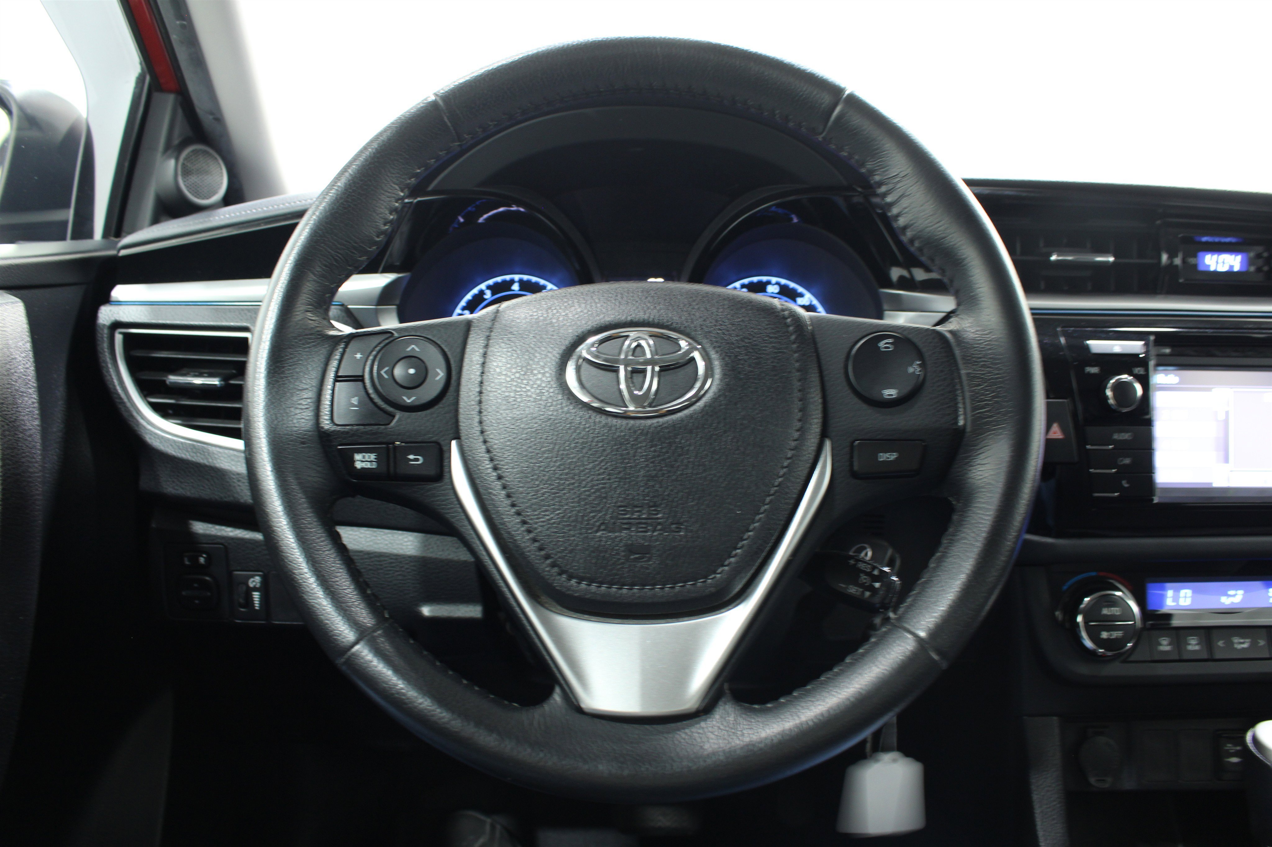 Used 2015 Red Toyota S Plus image 10