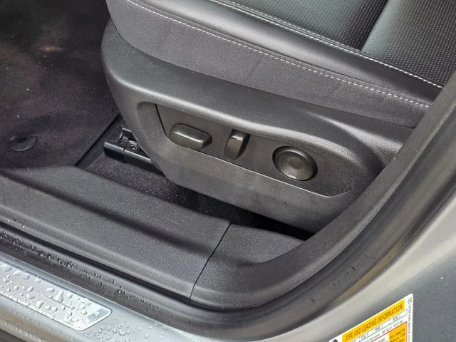 Used 2024 Gray Buick Preferred image 20