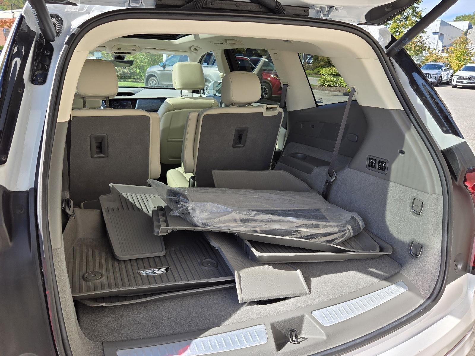 2024 Cadillac XT6 Premium Luxury - Photo 21