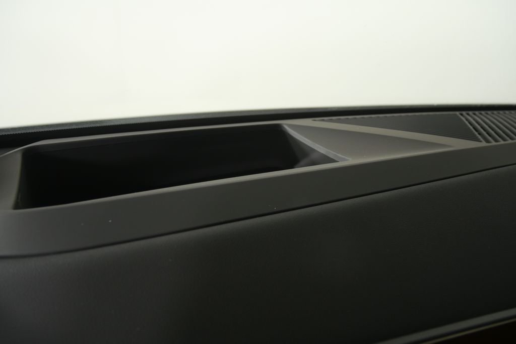 New 2026 Alpine White BMW M50 xDrive image 17