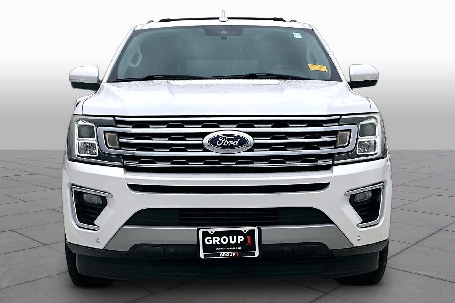 Used 2019 White Platinum Metallic Tri-Coat Ford Limited image 4