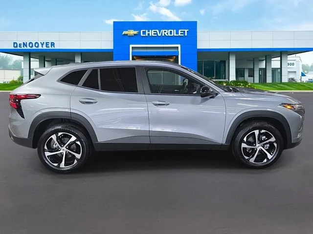 2026 Chevrolet Trax RS - Photo 6