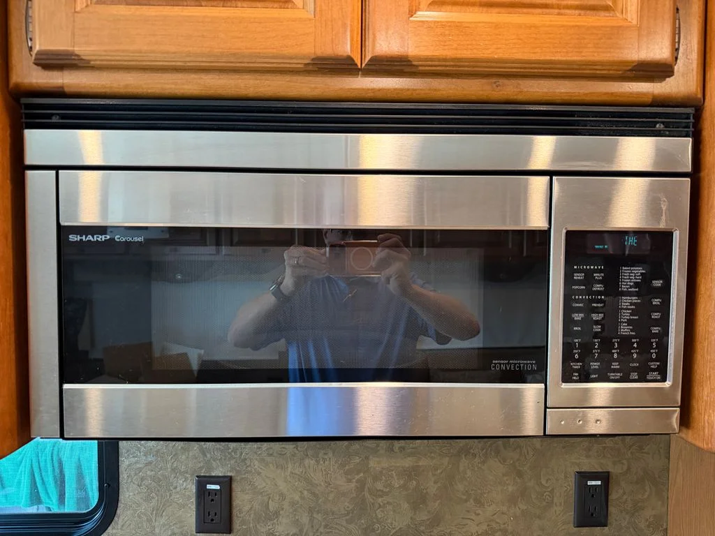 Used 2014  Tiffin  image 99