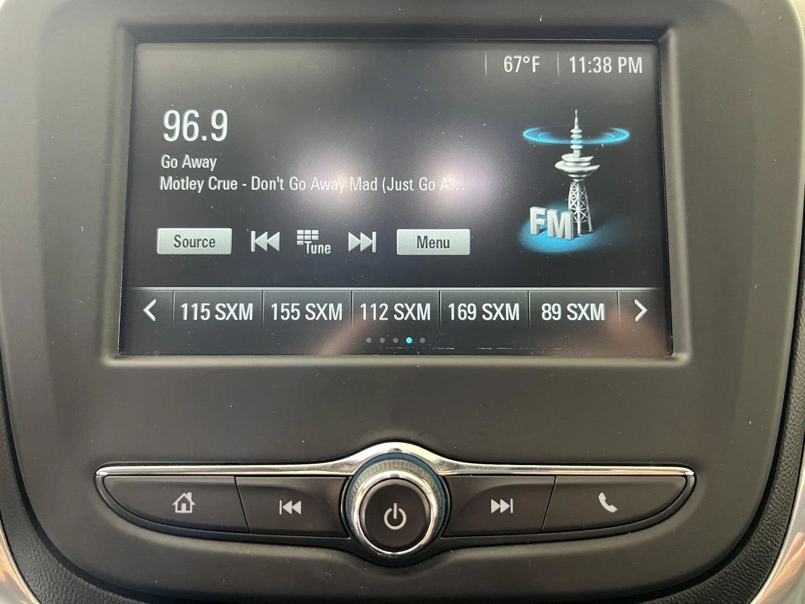 Used 2018 Cajun Red Tintcoat Chevrolet LT image 14