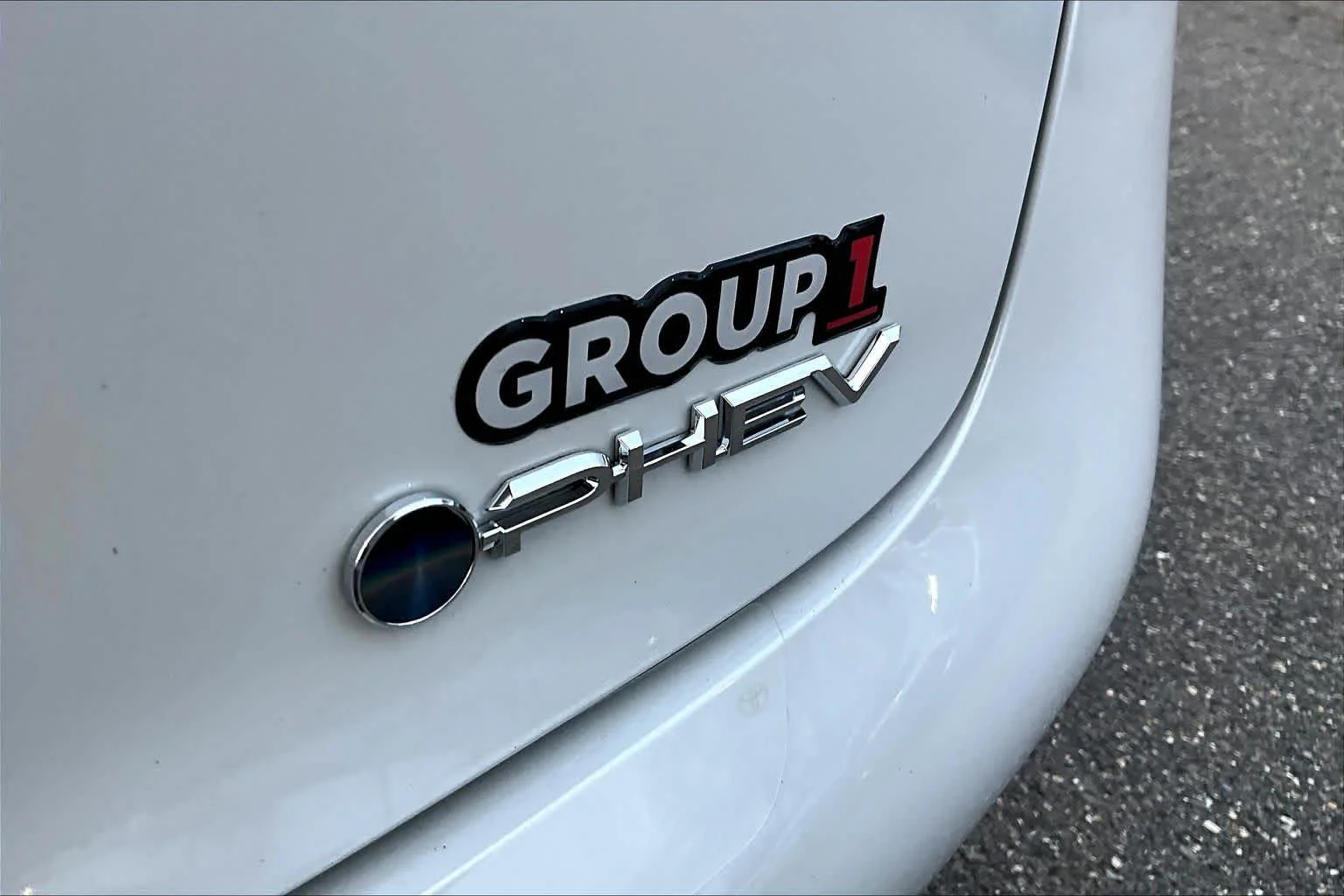 2026 Toyota Prius Plug-in Hybrid XSE - Photo 15