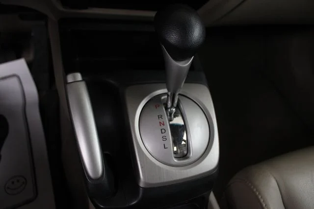 Used 2010 Gray Honda Hybrid image 14