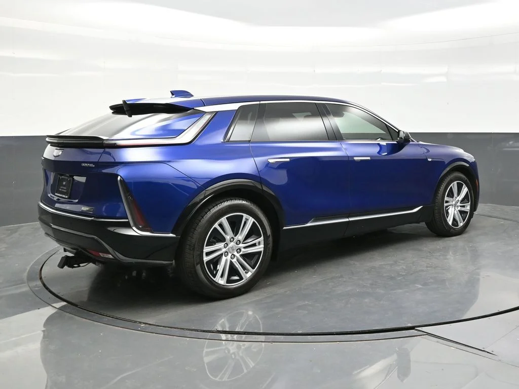 Used 2024 Blue Cadillac Tech image 7