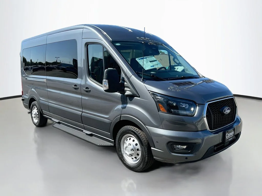 New 2026 Carbonized Gray Metallic Ford XLT image 1