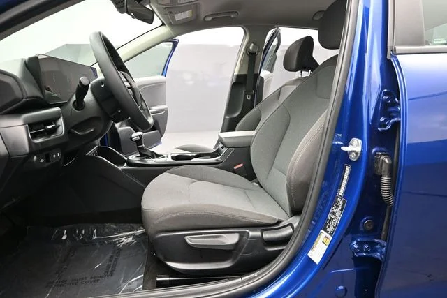 Used 2025 Blue Kia LXS image 15