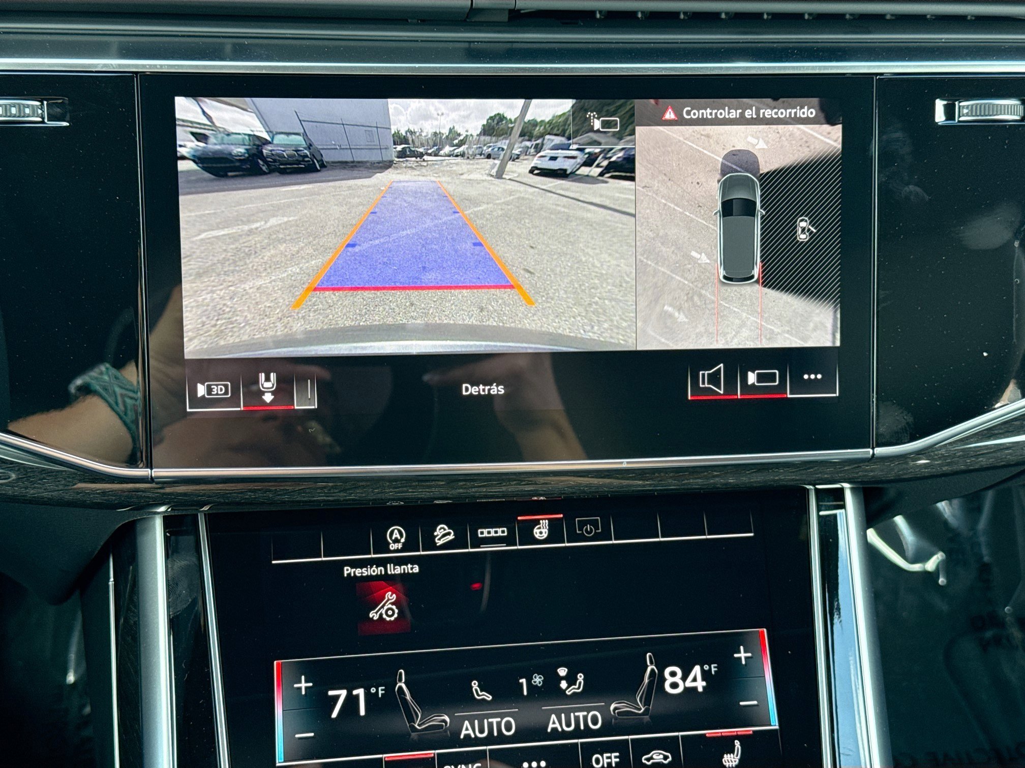 New 2026 Samurai Gray Metallic Audi Premium image 34
