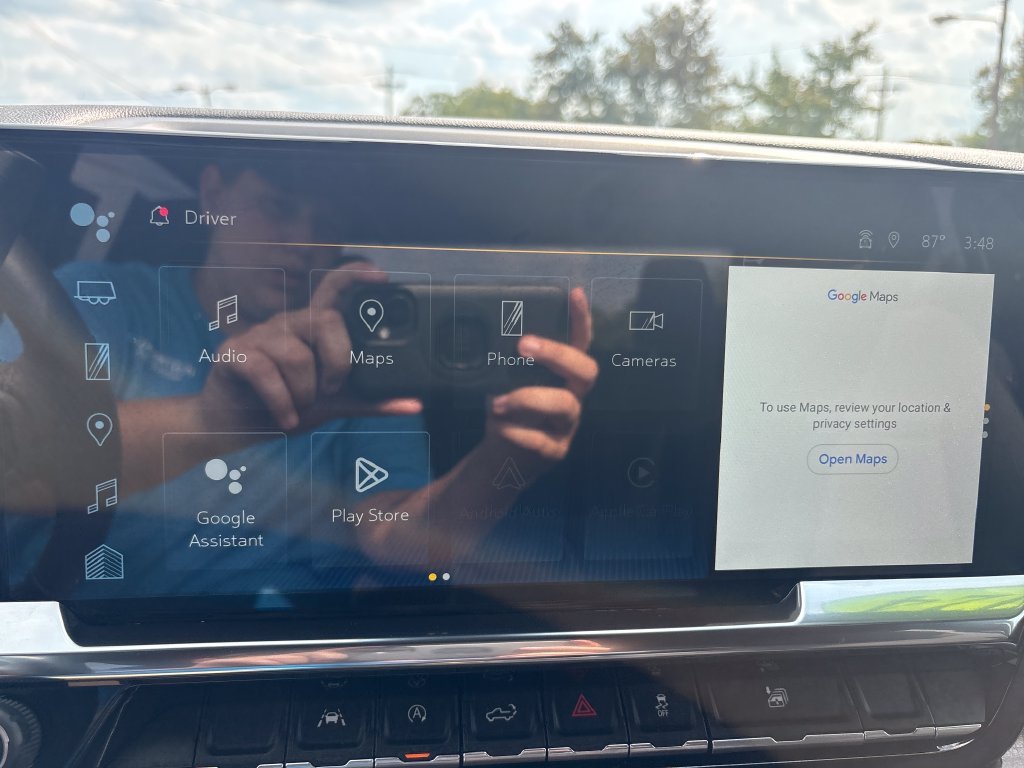 Used 2024 Gray Chevrolet LT image 21