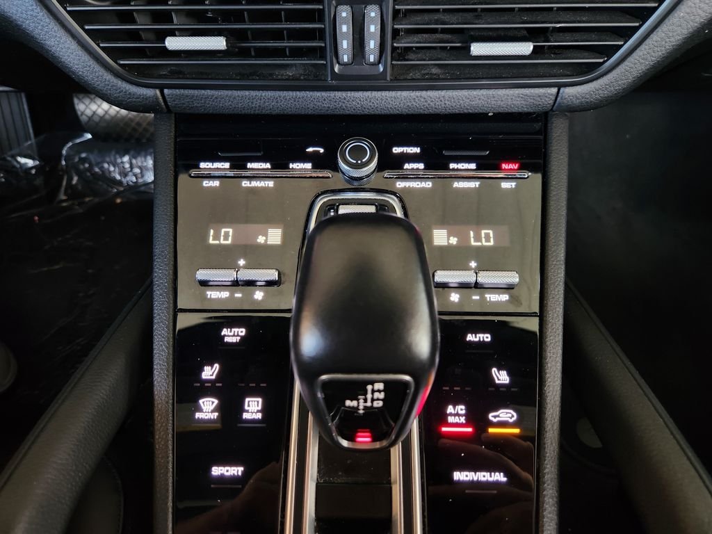 Used 2019 Quartzite Metallic Porsche Base image 20