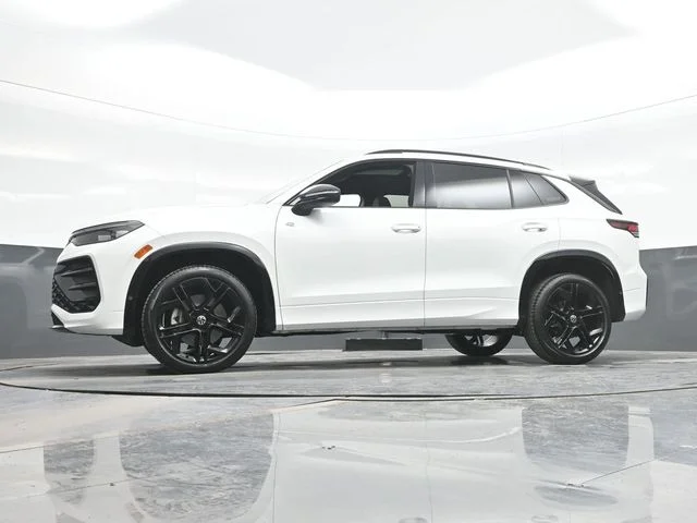2026 Volkswagen Tiguan SE R-LINE BLACK - Photo 21