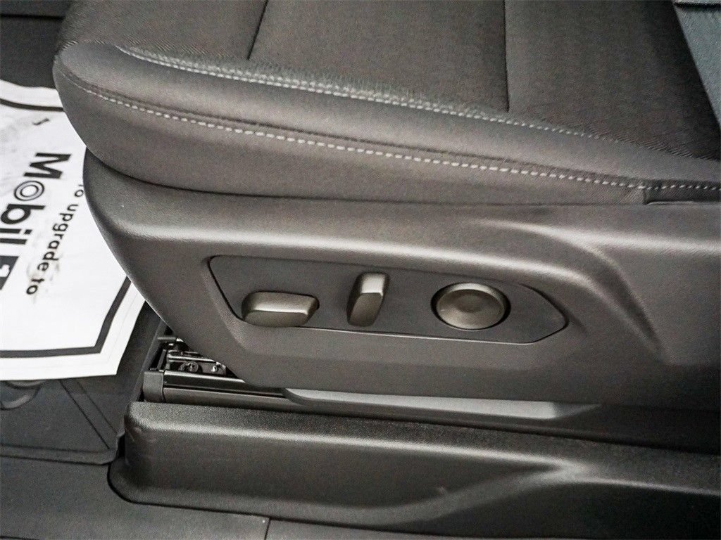 2026 Chevrolet Tahoe LS - Photo 20