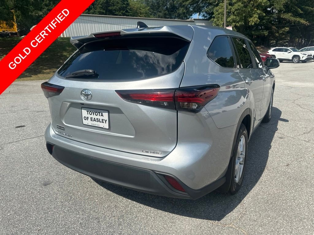 Certified Used 2024 Celestial Silver Metallic Toyota LE image 7