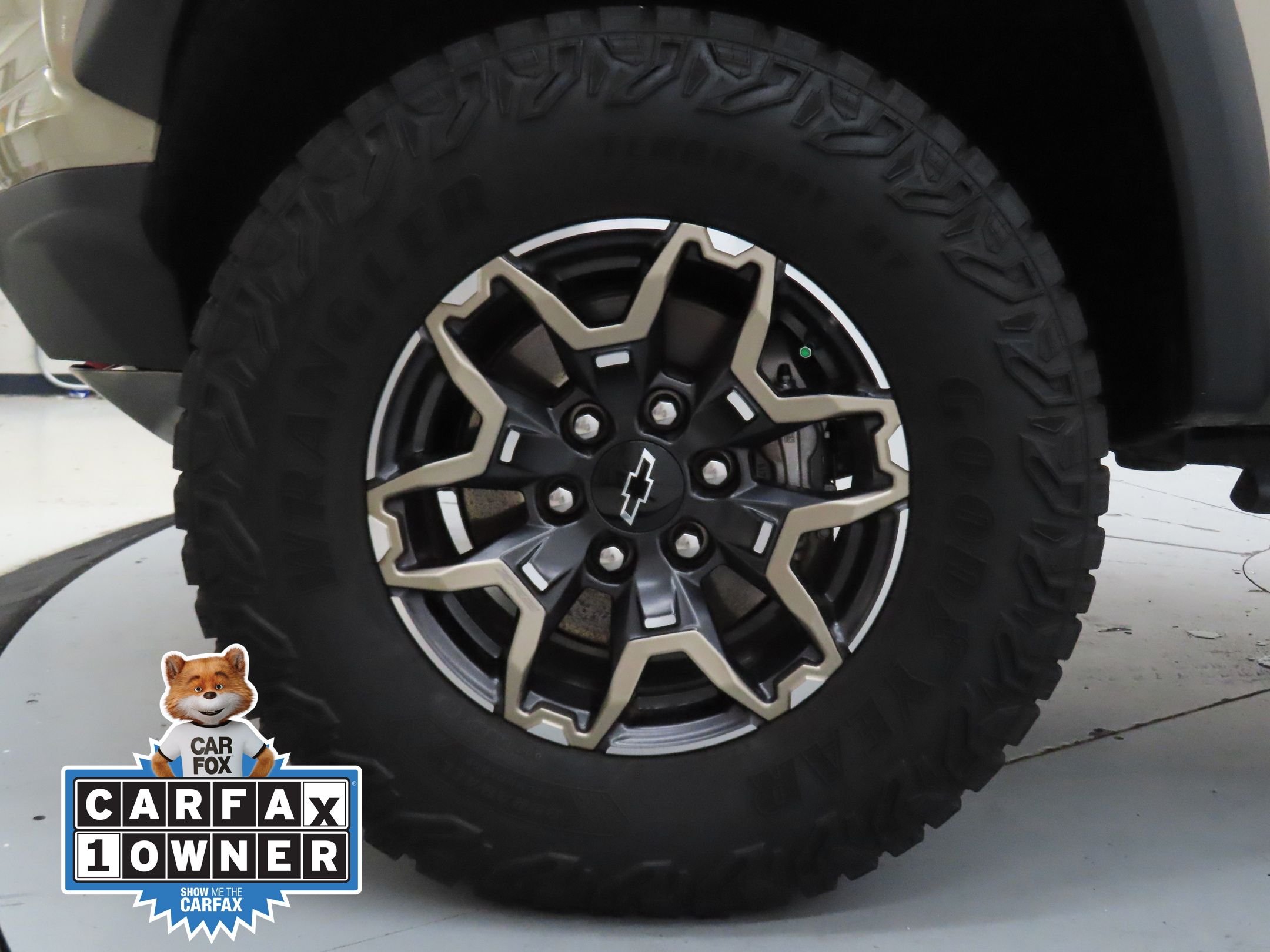 Used 2024  Chevrolet ZR2 image 29