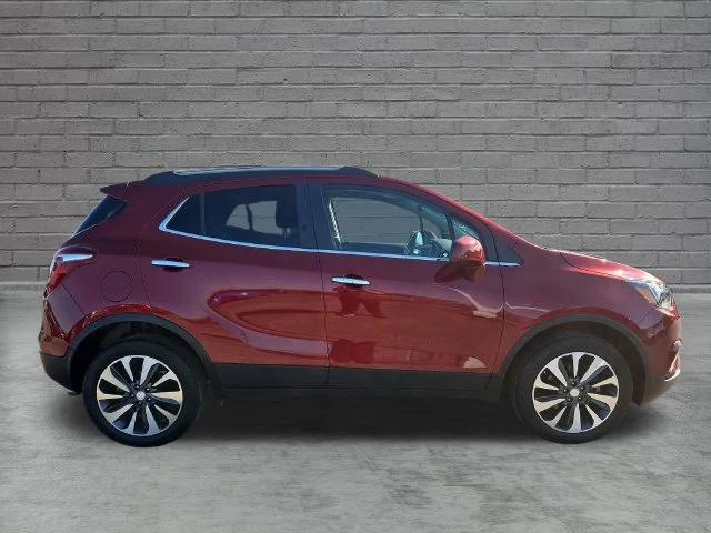 Used 2022 Includes (MDP) Anthracite lower exterior accent color, Paint code W598F.) Buick Preferred image 7
