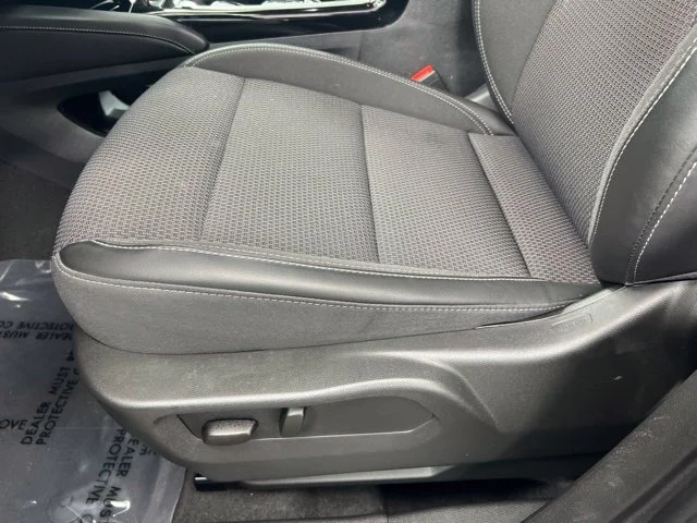 Used 2023 Gray Buick Preferred image 14