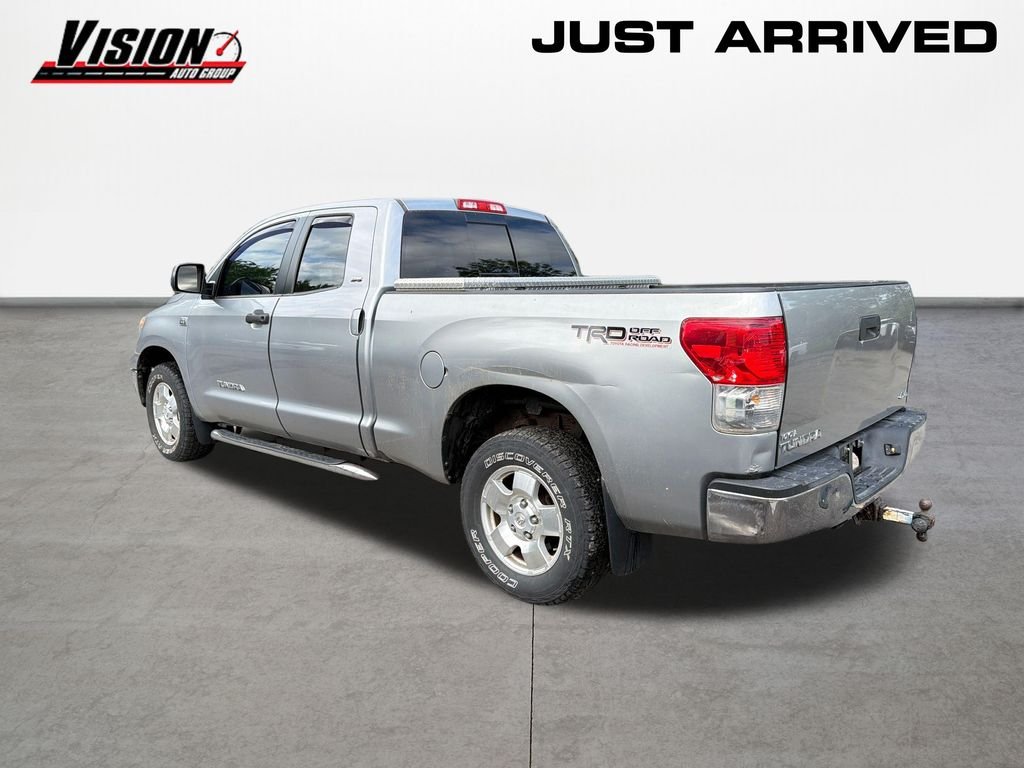 Used 2010 Silver Toyota Grade image 7