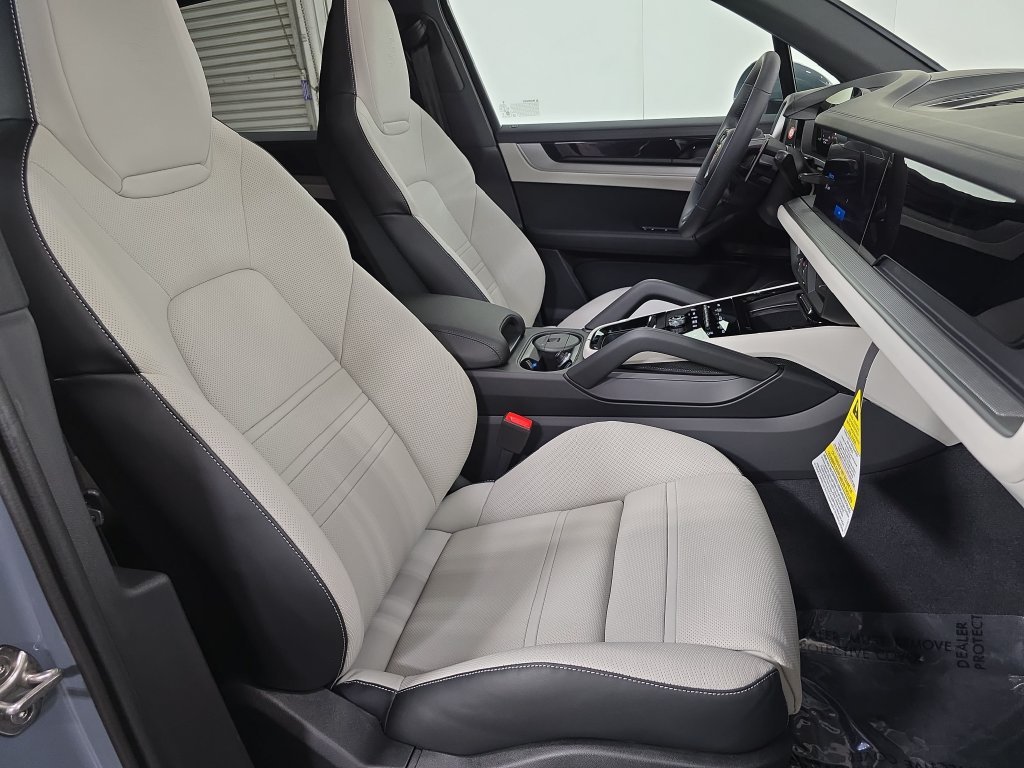 New 2026 Arctic Grey Porsche S image 27