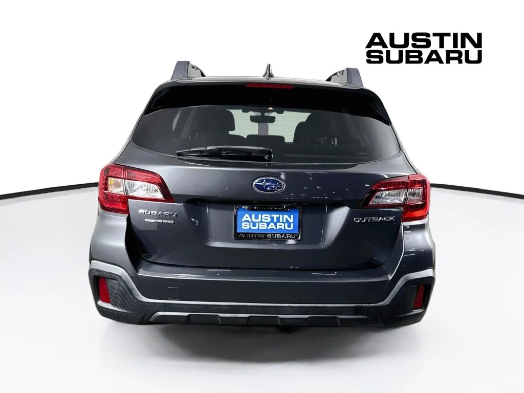 Used 2019 Gray Subaru 2.5i Premium image 6