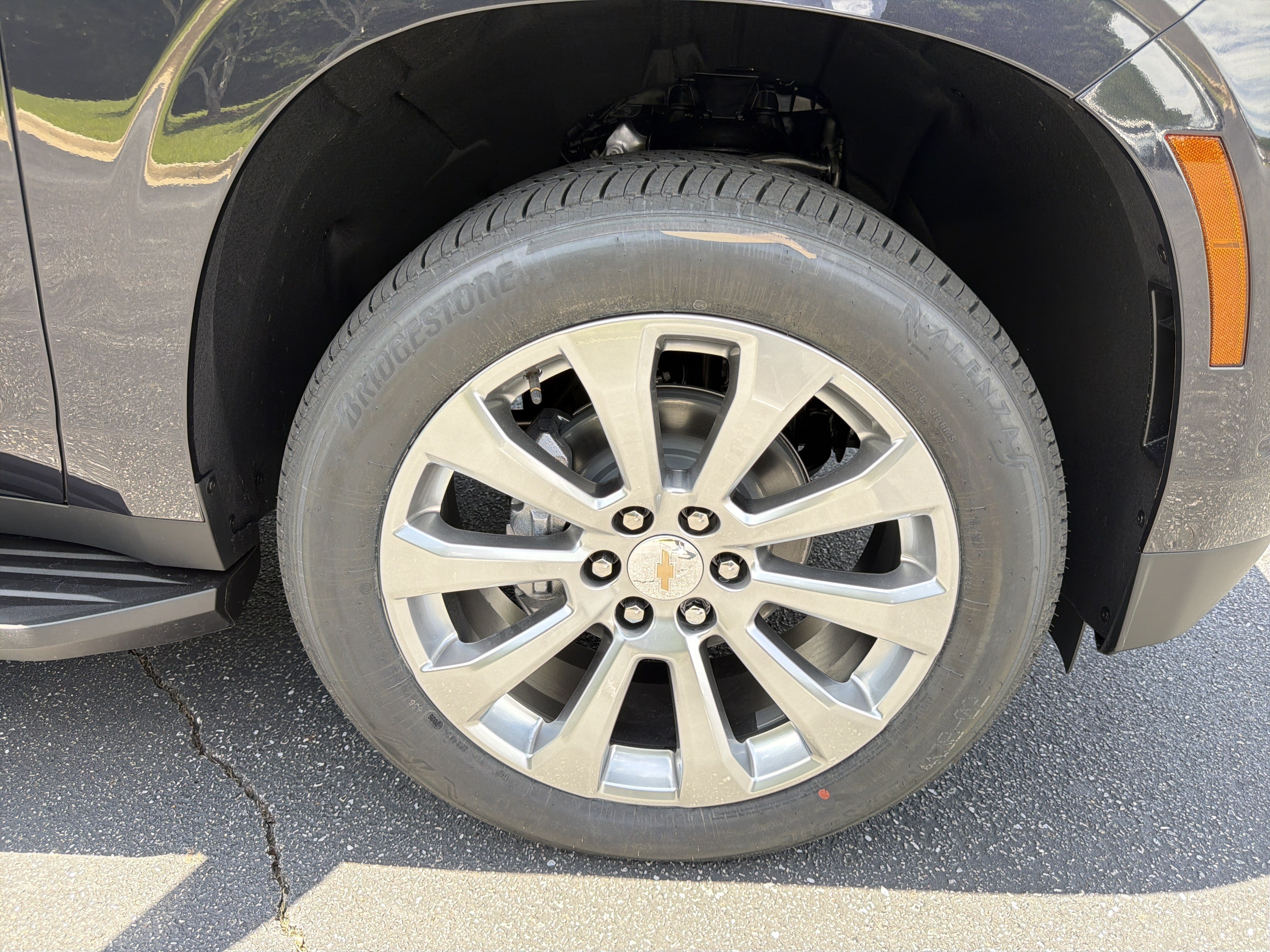 New 2026 Dark Ash Metallic Chevrolet Premier image 12