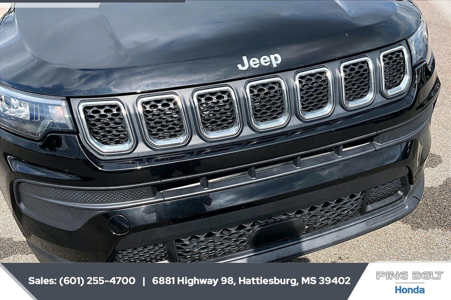 Used 2023 Diamond Black Crystal Pearlcoat Jeep Sport image 22