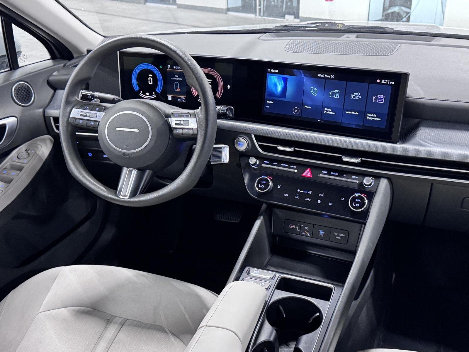 2025 Hyundai Sonata SEL - Photo 20