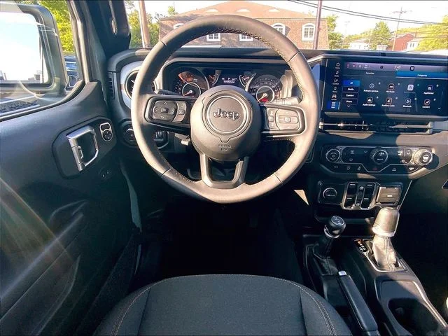 Used 2024 Gray Jeep Sport S image 11