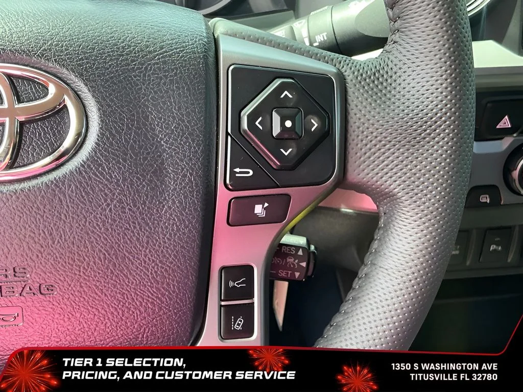 Used 2019  Toyota SR5 image 21
