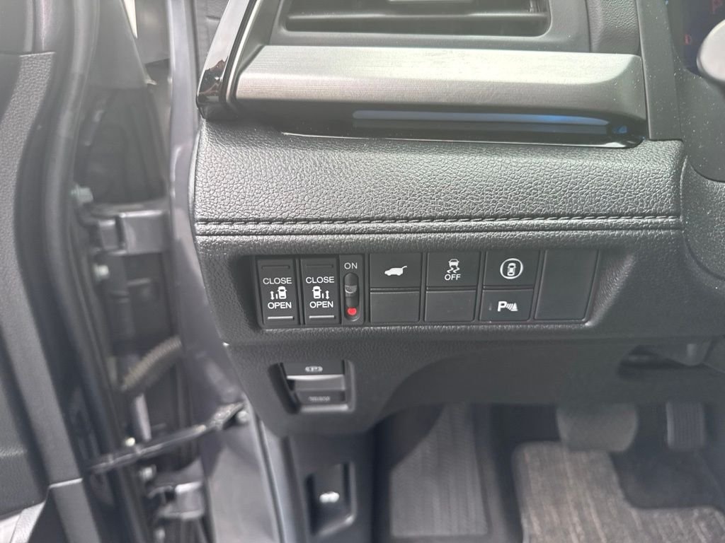 2024 Honda Odyssey Touring - Photo 18