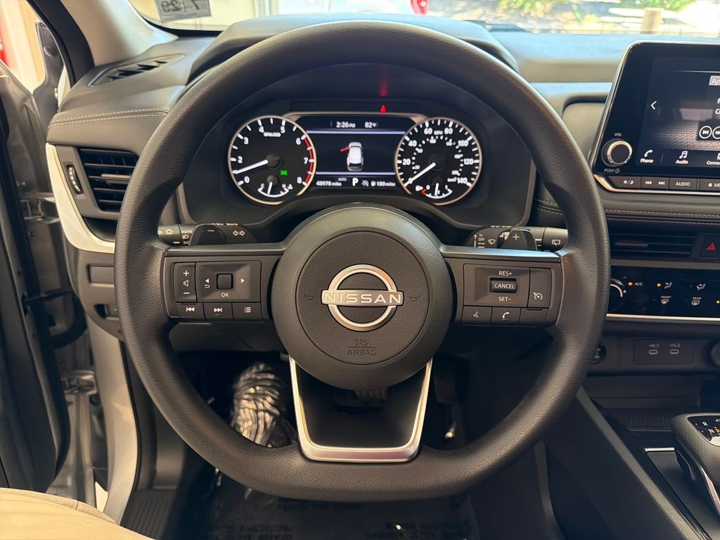 Used 2024 Silver Nissan S image 23