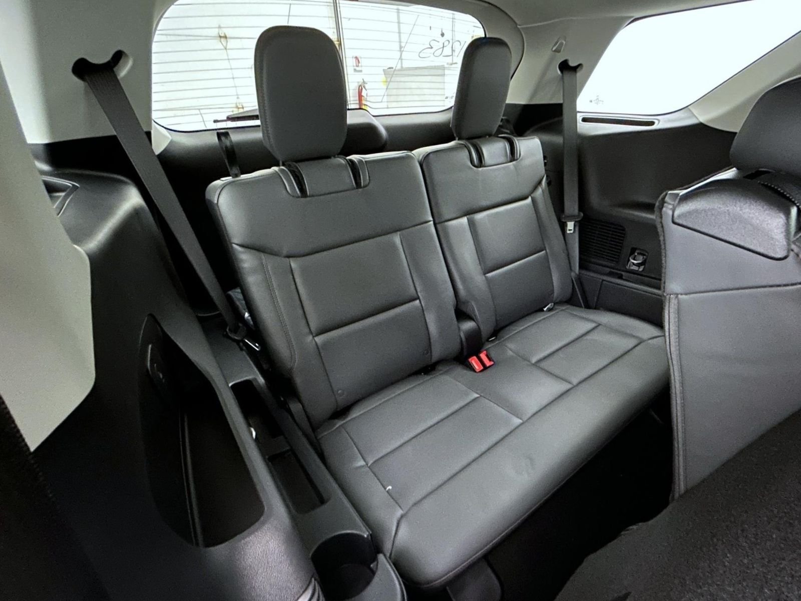 New 2026 Star White Metallic Tri-Coat Ford Active image 19