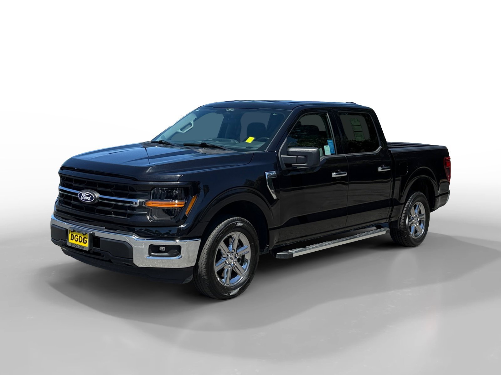 Used 2025 Black Metallic Ford XLT image 1