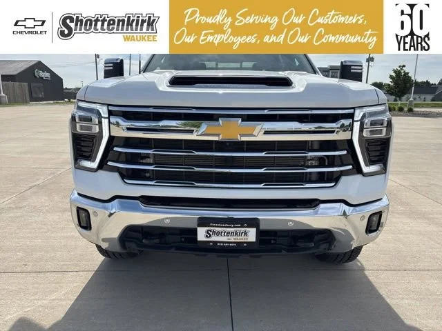 Used 2024 Summit White Chevrolet LTZ image 44