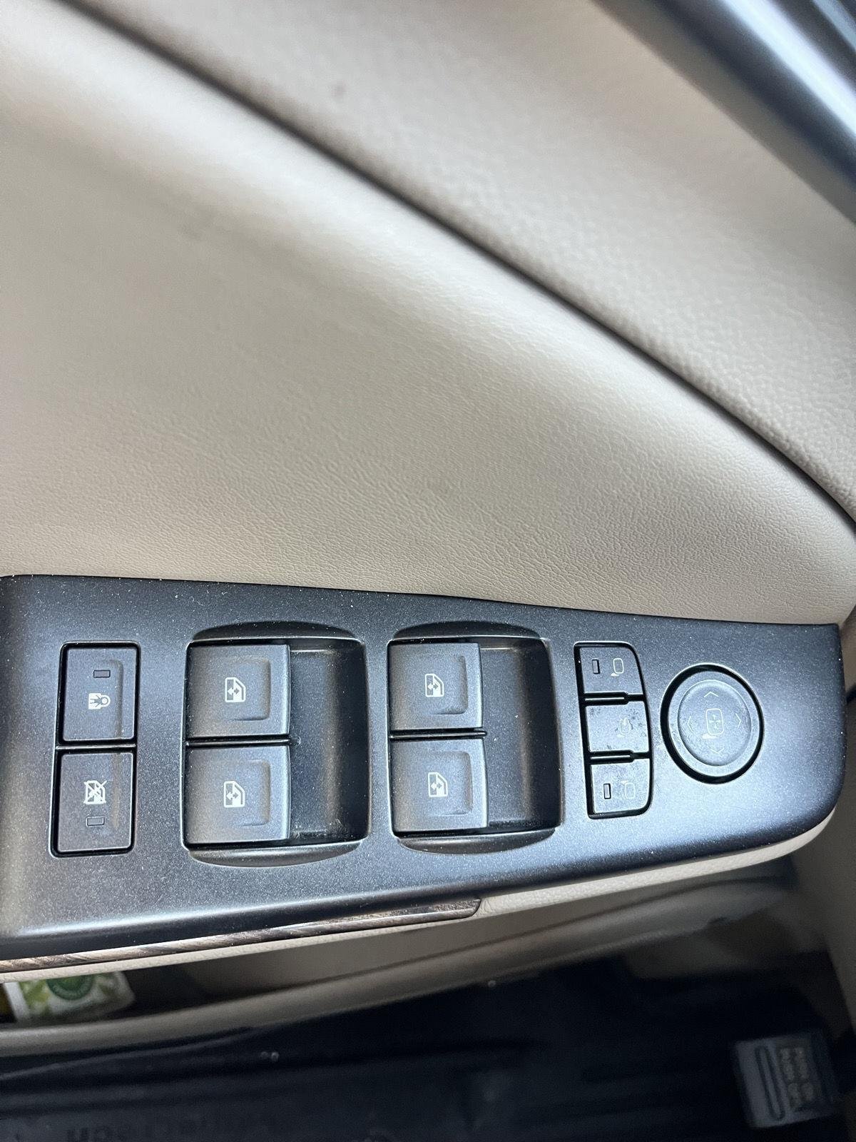 Used 2020 Onyx Black GMC SLT image 25