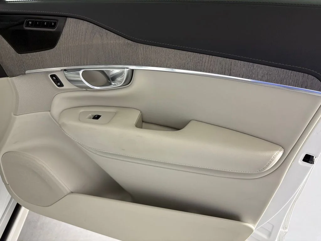 Used 2023 Crystal White Volvo Ultimate image 42