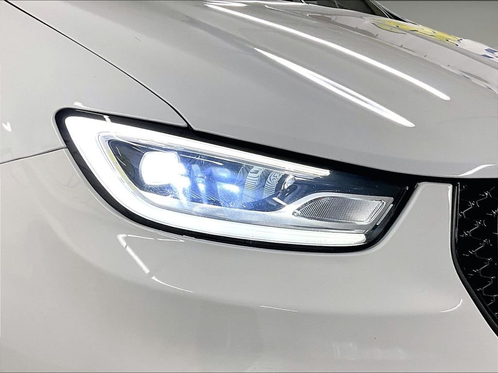 Used 2024 White Chrysler Select S Appearance image 31