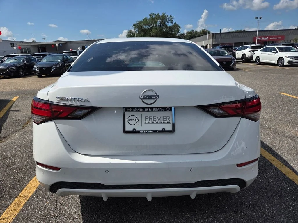 Used 2024 White Nissan S image 4