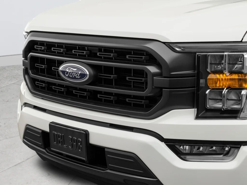 Used 2022 White Ford XLT image 62