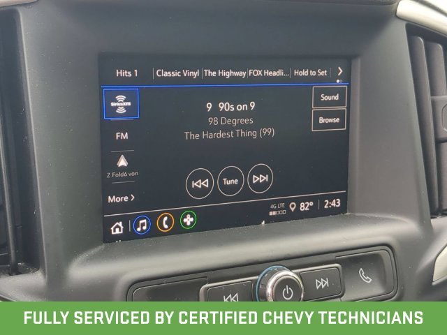Used 2024 White GMC SLE image 25