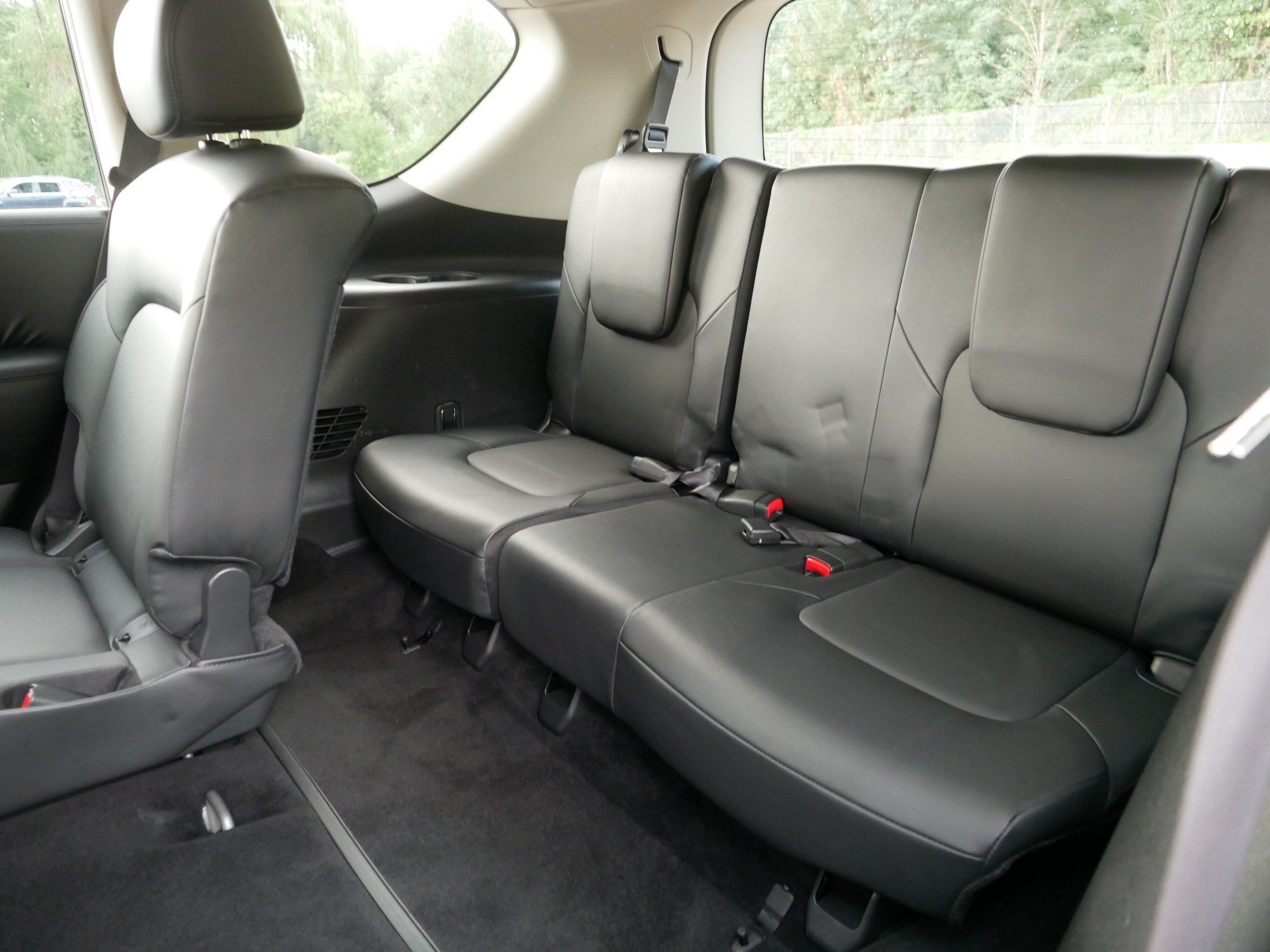 Certified Used 2024 Gun Metallic Nissan SV image 36