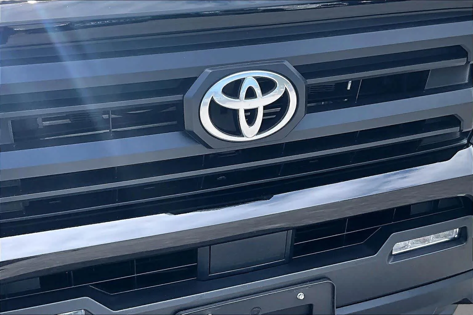 Used 2025 Black Toyota SR5 image 29